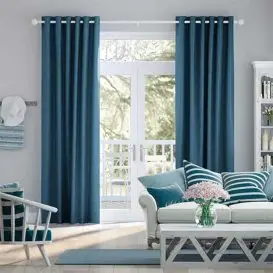 rèm vải treo cửa chính cản sáng
