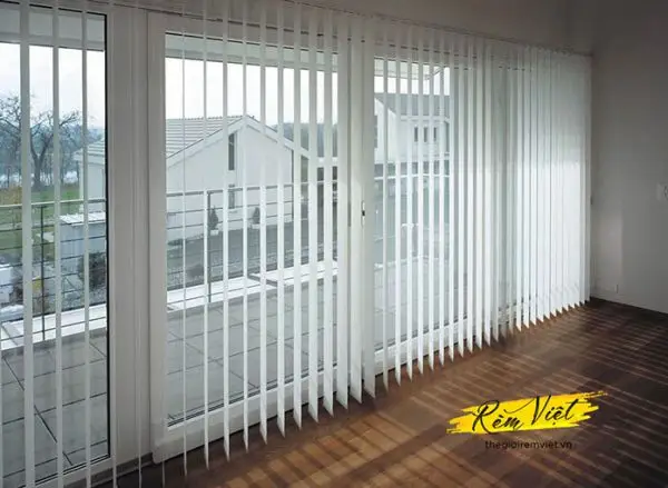 rèm lá dọc