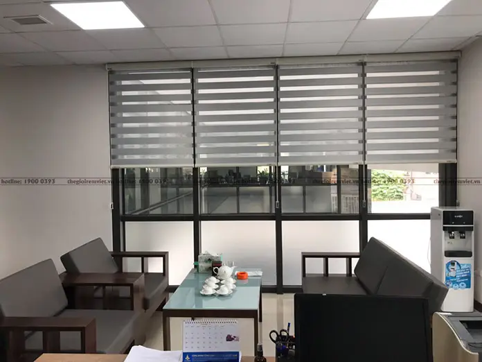 Rèm cầu vồng cản sáng tối ưu 