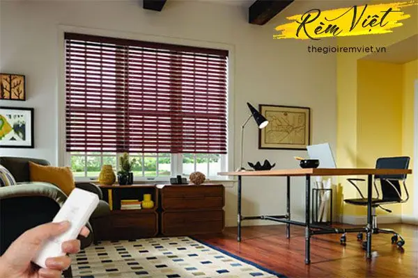 Mẫu rèm sáo gỗ tự động 