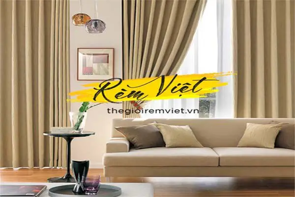 Lắp rèm cửa nhà phố để cản sáng, cản gió, chống bụi