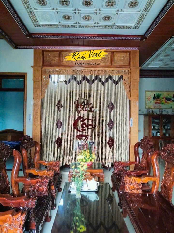 rèm hạt phòng thờ